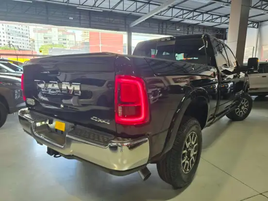RAM-3500-6.7 I6 TURBO DIESEL LIMITED LONGHORN CD 4X4 AUTOMÁTICO RAM-3500-2026