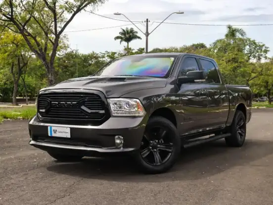 RAM-CLASSIC-5.7 V8 GASOLINA LARAMIE CD 4X4 AUTOMÁTICO RAM-CLASSIC-2022