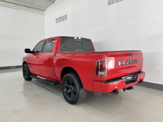 RAM-CLASSIC-5.7 V8 GASOLINA LARAMIE CD 4X4 AUTOMÁTICO RAM-CLASSIC-2022
