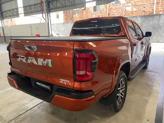 RAM-DAKOTA-2.2 TURBO DIESEL LARAMIE 4X4 AUTOMÁTICO RAM-DAKOTA-2026