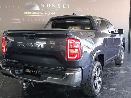 RAM-RAMPAGE-2.2 TURBO DIESEL LARAMIE 4X4 AUTOMÁTICO RAM-RAMPAGE-2025