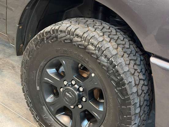 RAM-2500-6.7 I6 TURBO DIESEL LARAMIE NIGHT EDITION CD 4X4 AUTOMÁTICO RAM-2500-2024