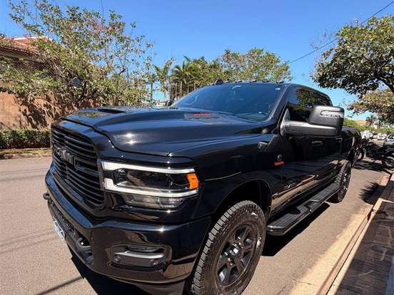 RAM-2500-6.7 I6 TURBO DIESEL LARAMIE NIGHT EDITION CD 4X4 AUTOMÁTICO RAM-2500-2024