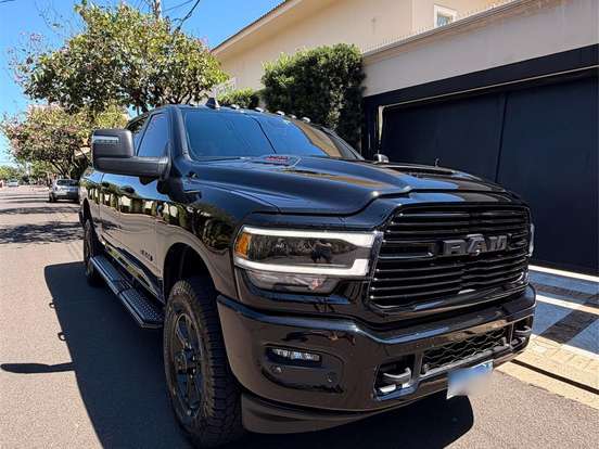 RAM-2500-6.7 I6 TURBO DIESEL LARAMIE NIGHT EDITION CD 4X4 AUTOMÁTICO RAM-2500-2024