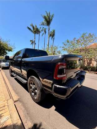 RAM-2500-6.7 I6 TURBO DIESEL LARAMIE NIGHT EDITION CD 4X4 AUTOMÁTICO RAM-2500-2024