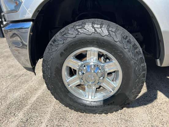 RAM-2500-6.7 LARAMIE 4X4 CD I6 TURBO DIESEL 4P AUTOMÁTICO RAM-2500-2011