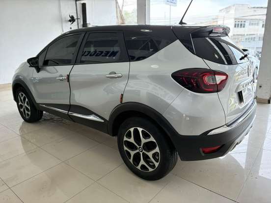 RENAULT-CAPTUR-1.3 TCE FLEX INTENSE X-TRONIC RENAULT-CAPTUR-2021