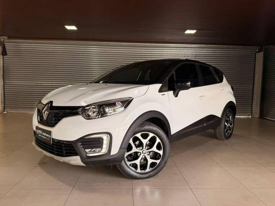 RENAULT CAPTUR 1.6 16V SCE FLEX BOSE X-TRONIC