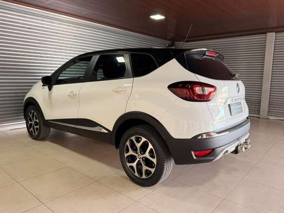 RENAULT-CAPTUR-1.6 16V SCE FLEX BOSE X-TRONIC RENAULT-CAPTUR-2020
