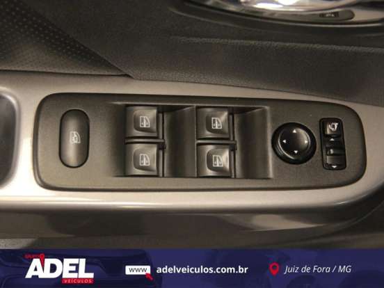 RENAULT-CAPTUR-1.6 16V SCE FLEX INTENSE X-TRONIC RENAULT-CAPTUR-2021
