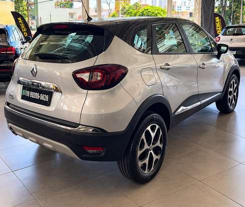 RENAULT-CAPTUR-1.6 16V SCE FLEX INTENSE X-TRONIC RENAULT-CAPTUR-2017