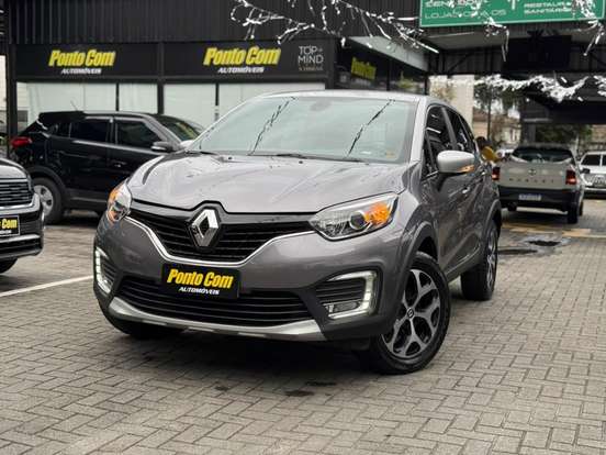 RENAULT-CAPTUR-2021