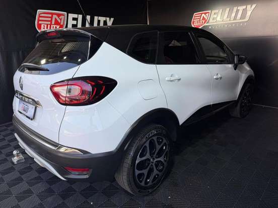 RENAULT-CAPTUR-2018