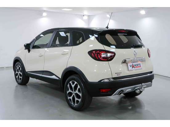RENAULT-CAPTUR-2019