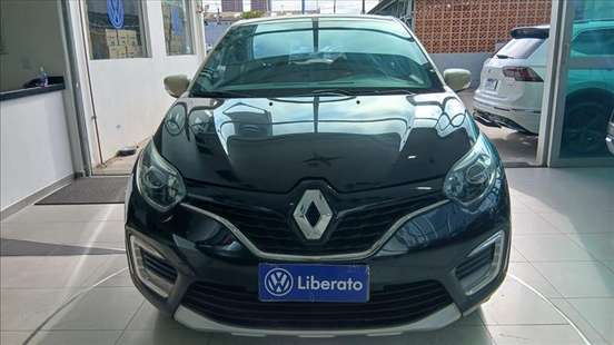 RENAULT-CAPTUR-2018