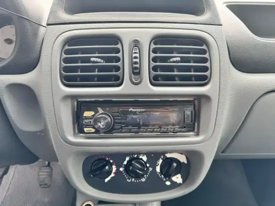 RENAULT-CLIO-1.0 CAMPUS 16V FLEX 2P MANUAL RENAULT-CLIO-2010