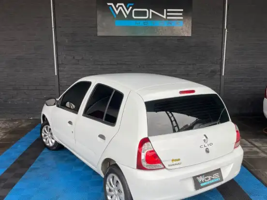 RENAULT-CLIO-1.0 EXPRESSION 16V FLEX 4P MANUAL RENAULT-CLIO-2014