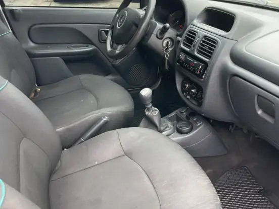 RENAULT-CLIO-1.0 EXPRESSION 16V FLEX 4P MANUAL RENAULT-CLIO-2014