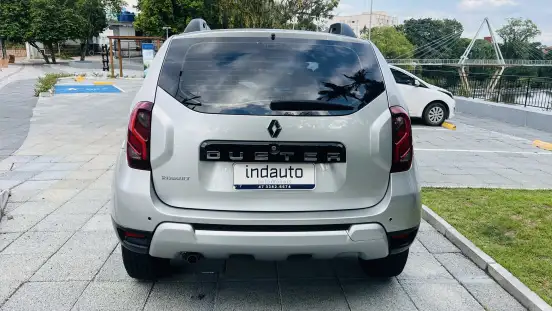 RENAULT-DUSTER-2020