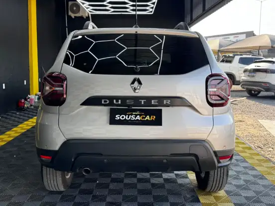 RENAULT-DUSTER-2024