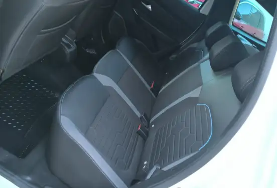 RENAULT-DUSTER-2020