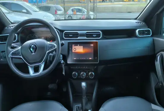 RENAULT-DUSTER-2020