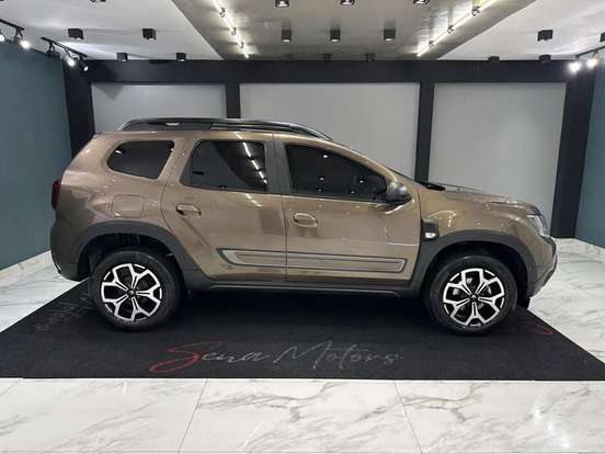 RENAULT-DUSTER-2023
