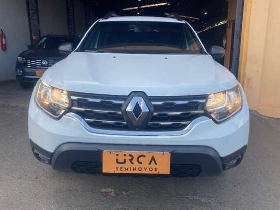 RENAULT-DUSTER-2023
