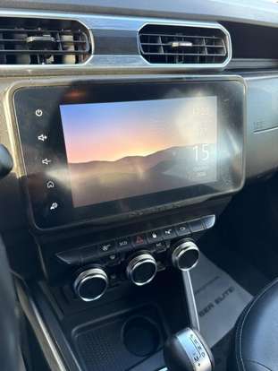 RENAULT-DUSTER-2022