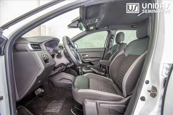 RENAULT-DUSTER-2020