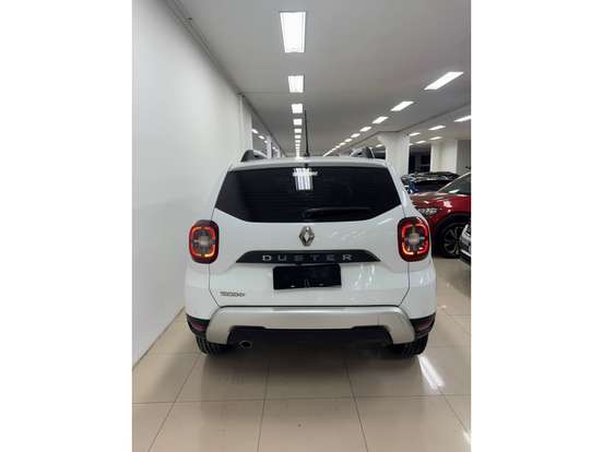 RENAULT-DUSTER-2021