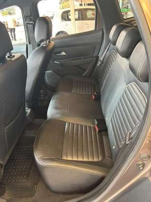 RENAULT-DUSTER-2020