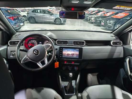 RENAULT-DUSTER-2024