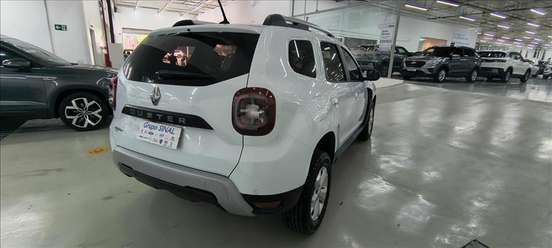 RENAULT-DUSTER-2020