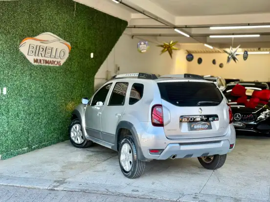 RENAULT-DUSTER-2.0 DYNAMIQUE 4X2 16V FLEX 4P AUTOMÁTICO RENAULT-DUSTER-2016