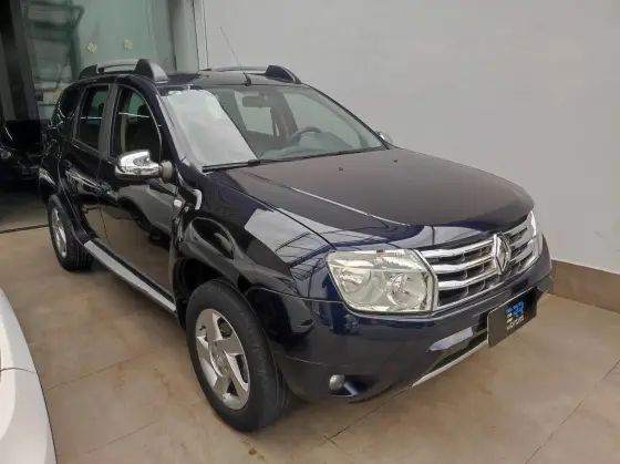 RENAULT DUSTER 2.0 DYNAMIQUE 4X2 16V FLEX 4P AUTOMÁTICO