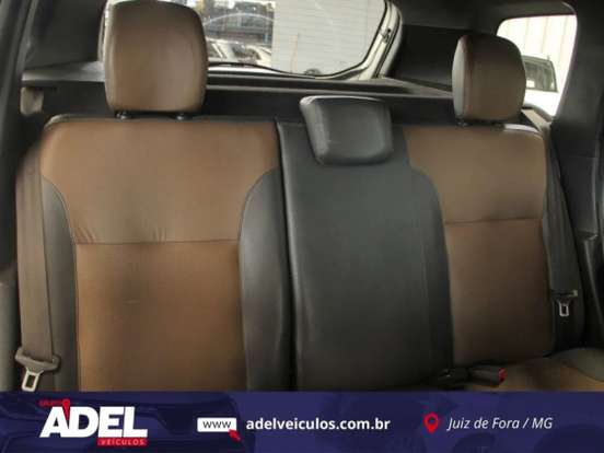 RENAULT-DUSTER-2.0 DAKAR 4X4 16V FLEX 4P MANUAL RENAULT-DUSTER-2015
