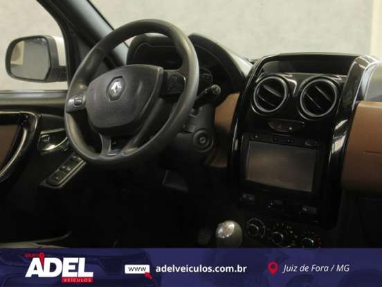 RENAULT-DUSTER-2.0 DAKAR 4X4 16V FLEX 4P MANUAL RENAULT-DUSTER-2015