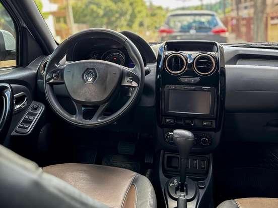 RENAULT-DUSTER-2016
