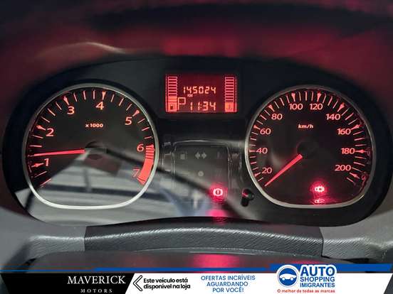 RENAULT-DUSTER-2.0 DYNAMIQUE 4X2 16V FLEX 4P AUTOMÁTICO RENAULT-DUSTER-2015