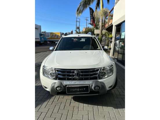 RENAULT-DUSTER-2013