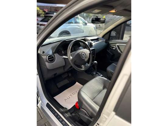 RENAULT-DUSTER-2013