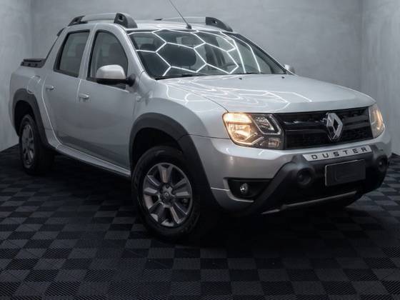RENAULT DUSTER OROCH 2.0 16V FLEX DYNAMIQUE 4P AUTOMÁTICO