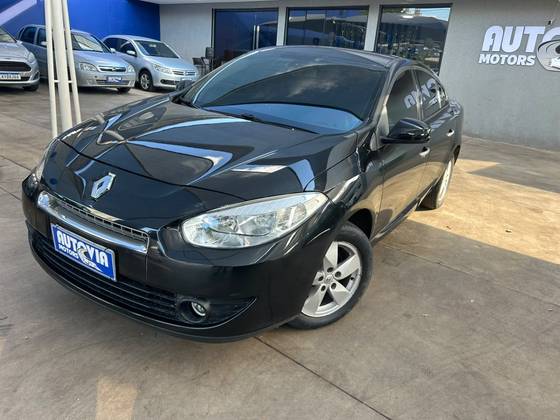 RENAULT FLUENCE 2.0 DYNAMIQUE 16V FLEX 4P AUTOMÁTICO