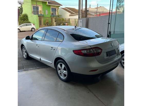 RENAULT-FLUENCE-2013