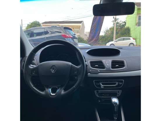 RENAULT-FLUENCE-2013