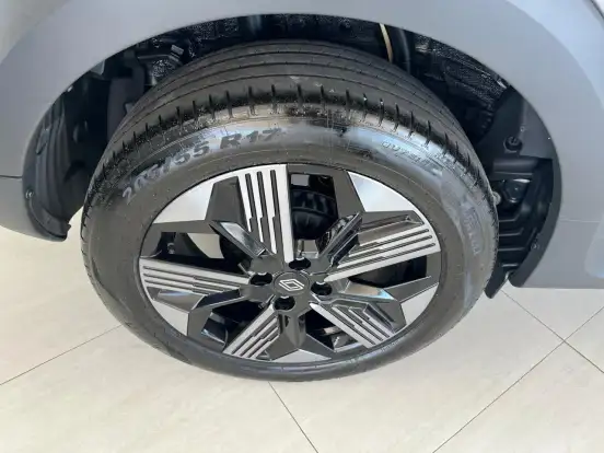 RENAULT-KARDIAN-2024