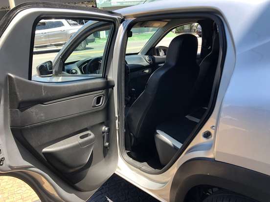 RENAULT-KWID-1.0 12V SCE FLEX INTENSE MANUAL RENAULT-KWID-2018