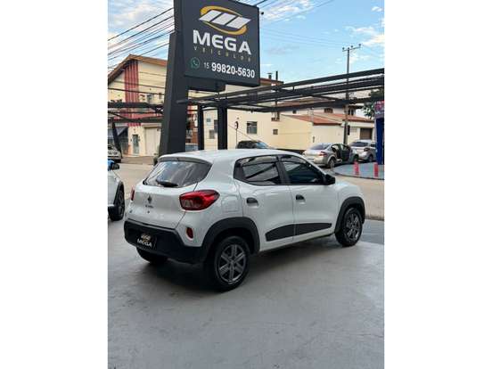 RENAULT-KWID-2023