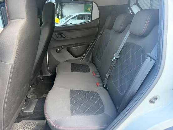 RENAULT-KWID-2023